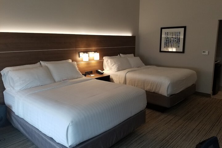 Holiday Inn Express & Suites Fort Mill by IHG