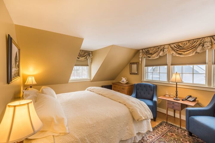 Room 75 of 124