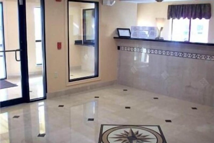 Hotel Interior 13 of 31
