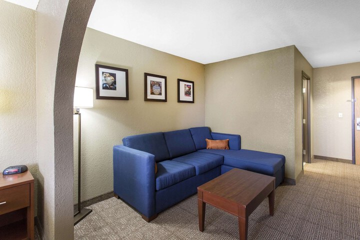 Comfort Inn & Suites Deming