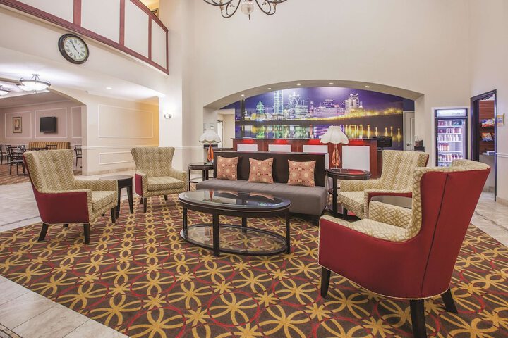 La Quinta Inn & Suites by Wyndham Garland Harbor Point