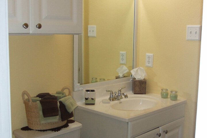 Room 22 of 27