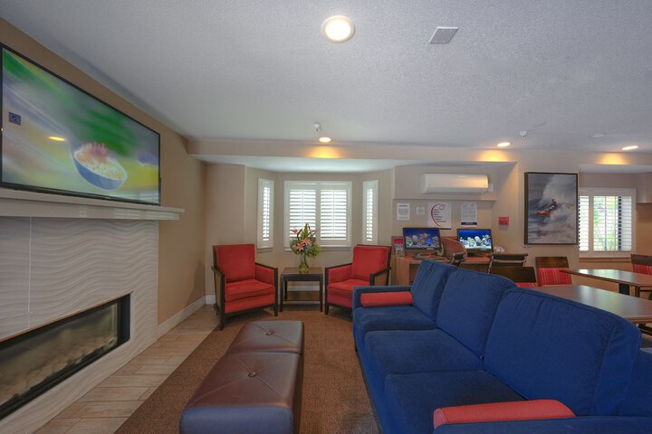 Hotel Interior 19 of 65