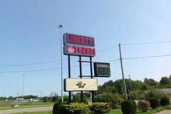 LIBERTY INN NORTH LIMA