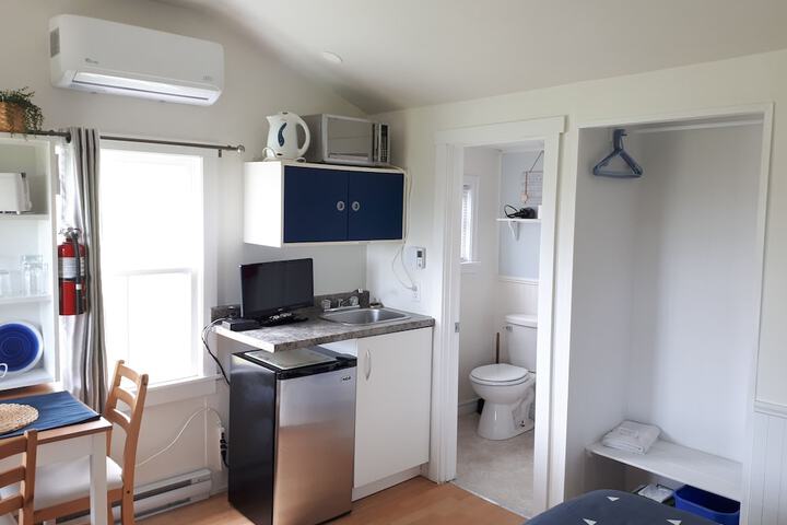 Room 28 of 118