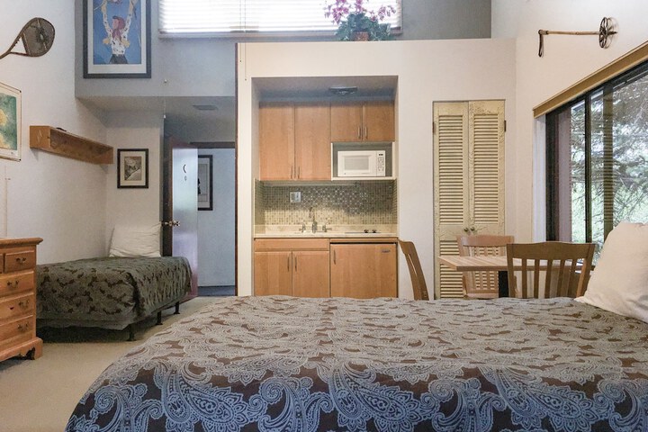 Room 54 of 117
