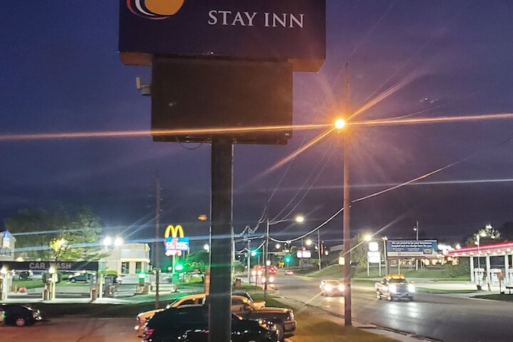 Americas Stay Inn