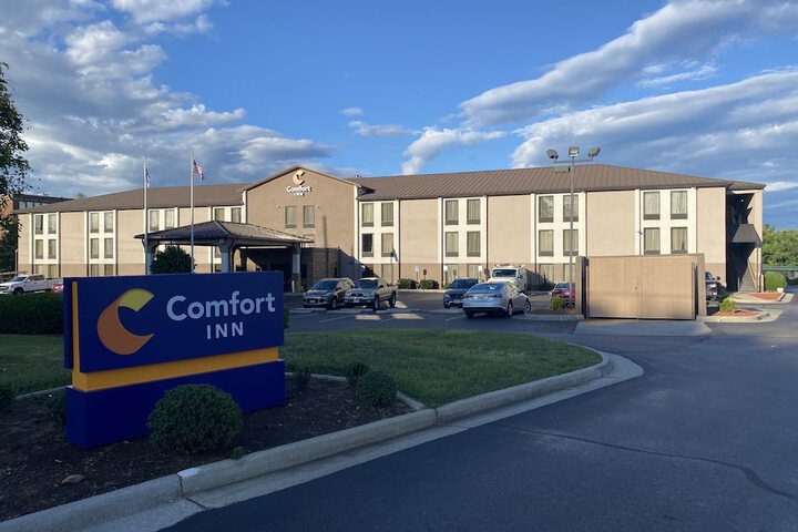 Hotel 2 of 42