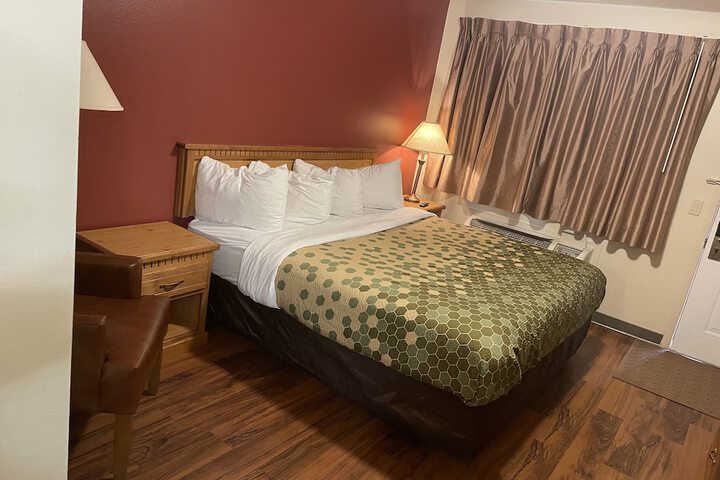 Harmony Inn & Suites
