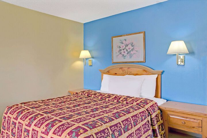 Room 22 of 27