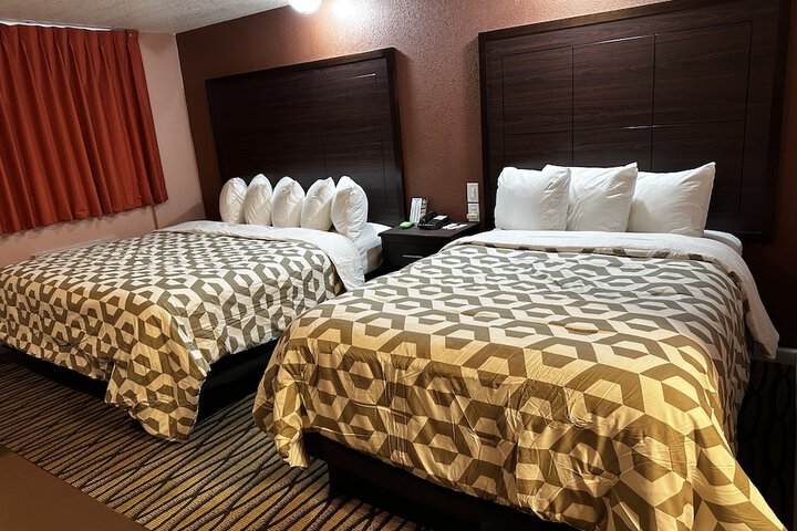 Room 151 of 155