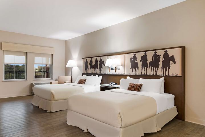 Room 5 of 35