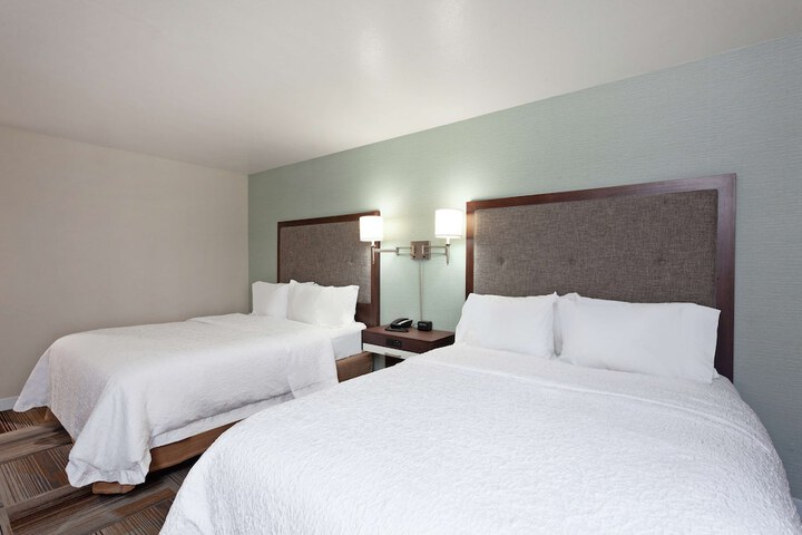 Room 14 of 24