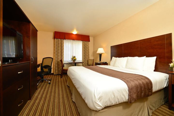 Yellowstone Westgate Hotel