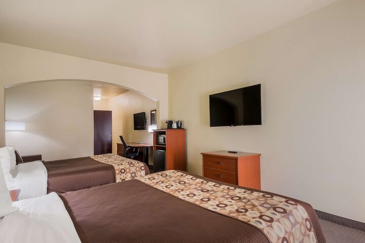 Room 28 of 48