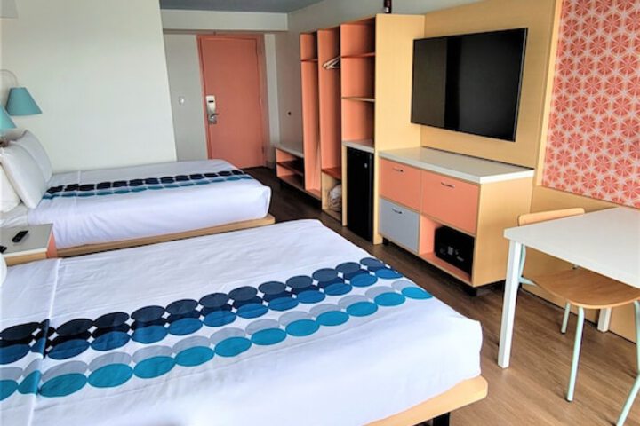 Room 50 of 87