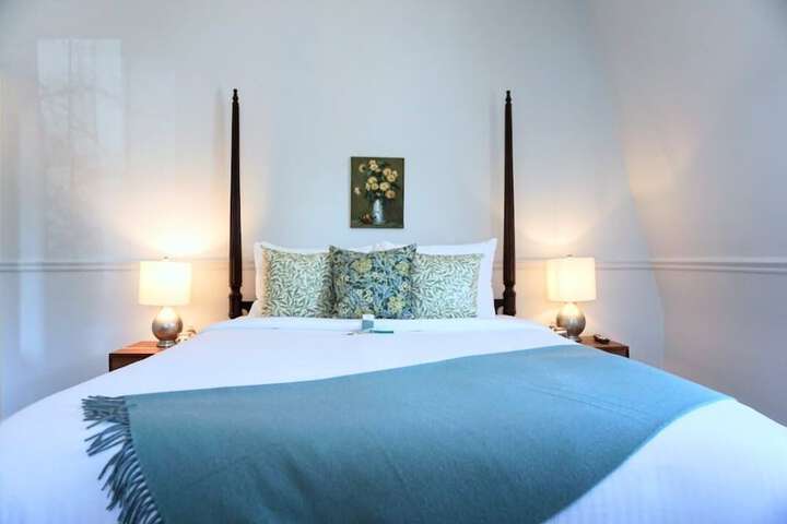Hartstone Inn
