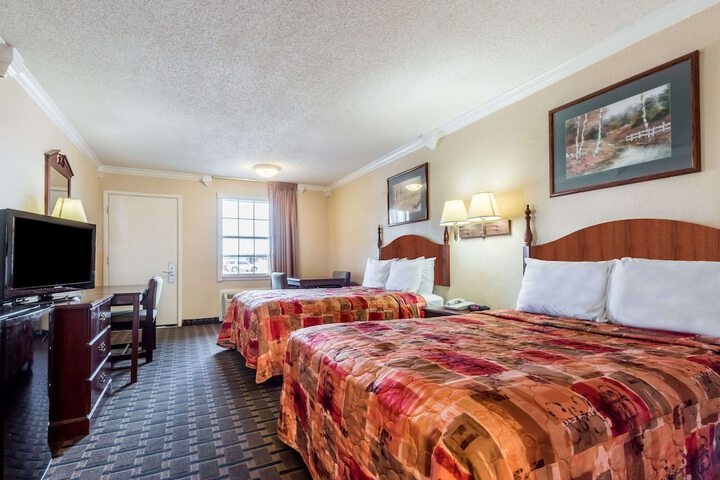 Knights Inn Greenville TX