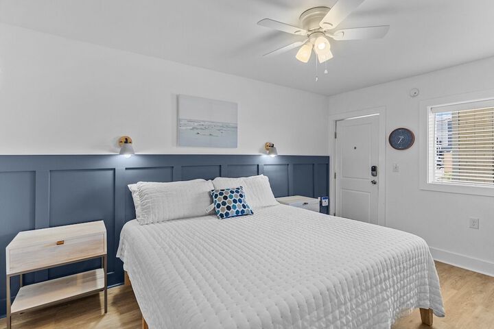 The Beach House Motel & Suites