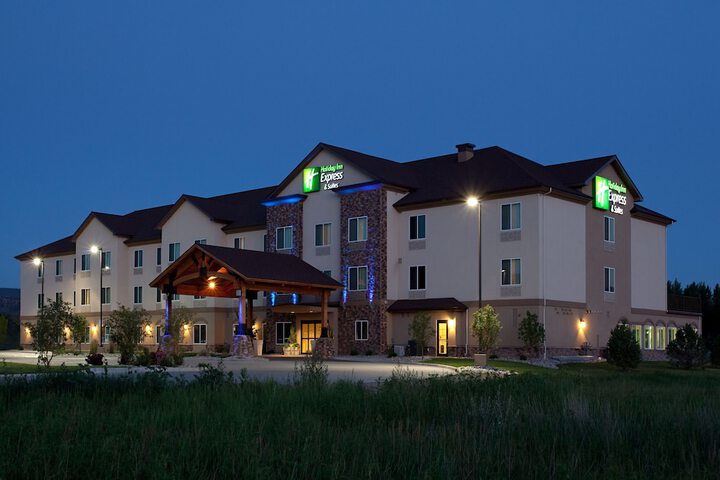 Hotel 2 of 67