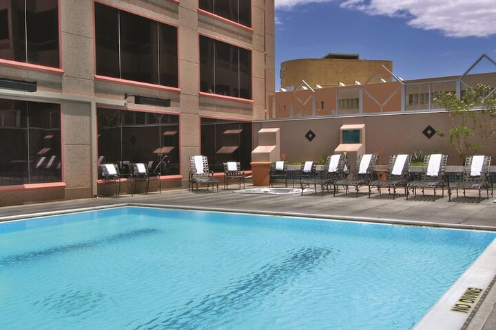 Pool 4 of 61