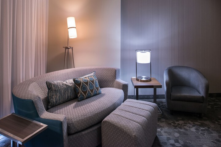 Room 18 of 42