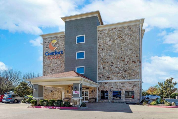 Comfort Suites Benbrook - Fort Worth Southwest