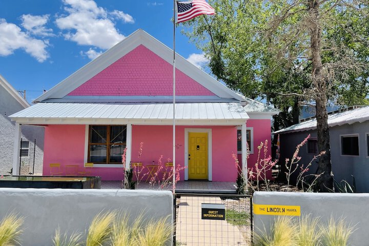 The Lincoln Marfa