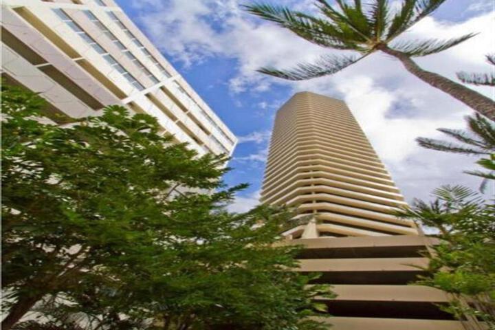 Marina Tower Waikiki
