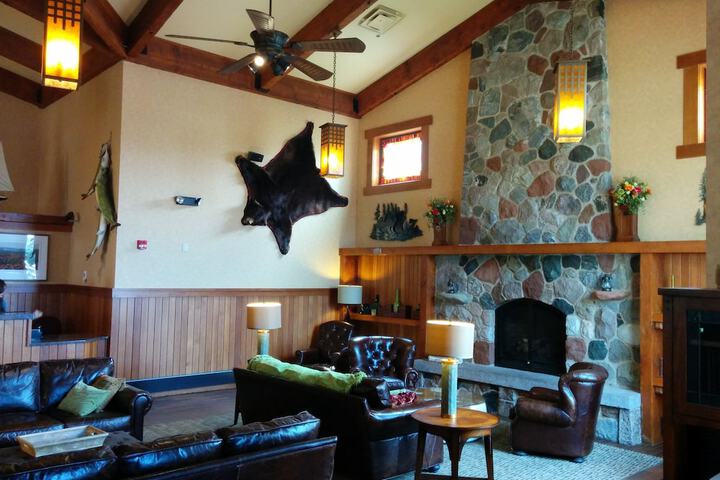 Hotel Interior 14 of 49