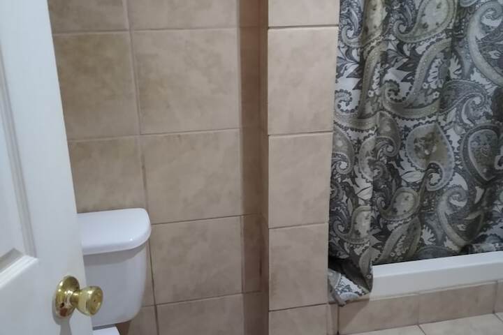 Room 17 of 31