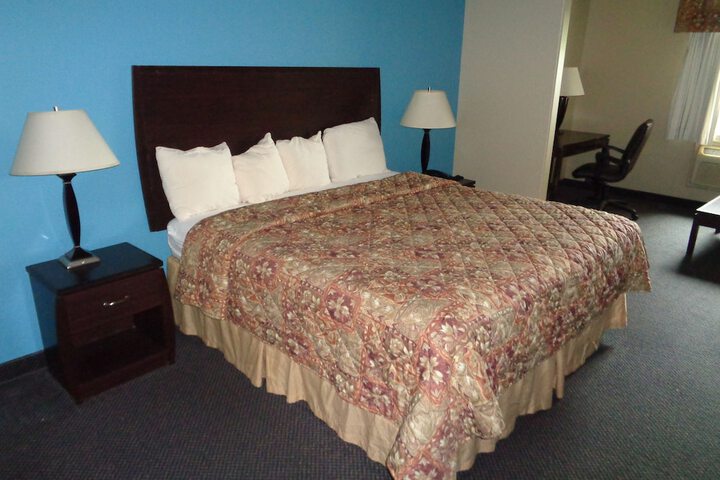 Room 30 of 41