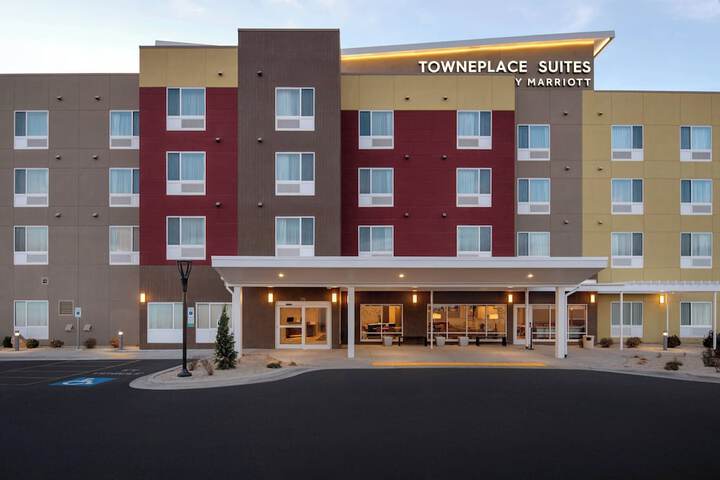 Hotel 2 of 31