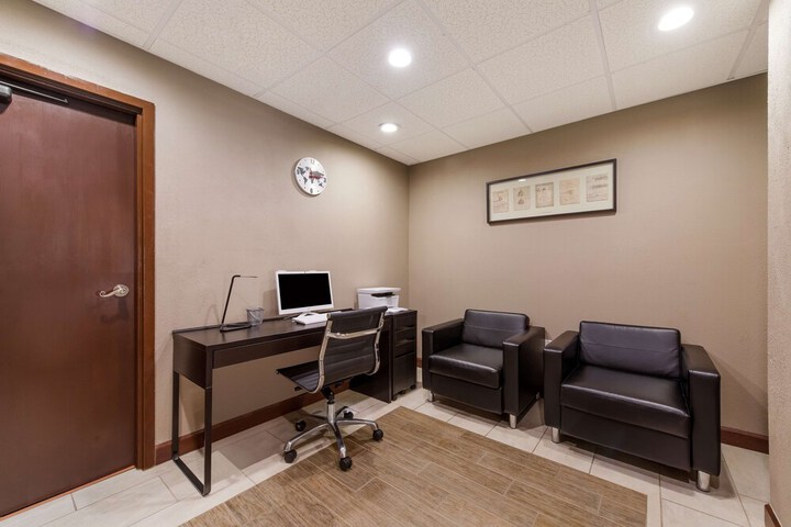 Best Western Albemarle Inn