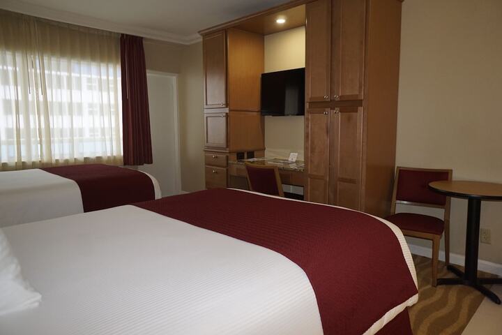 Room 39 of 73