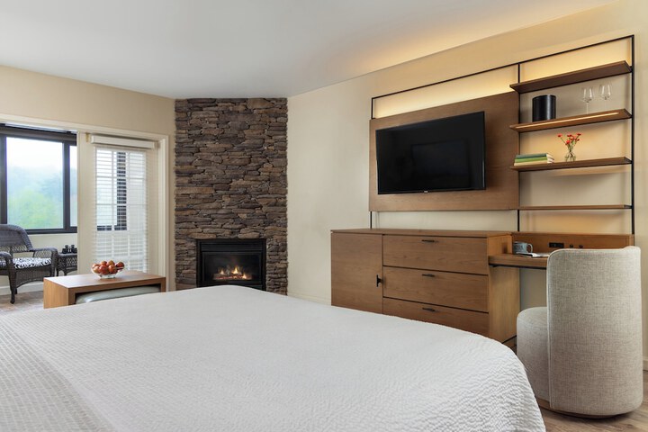 Meadowbrook Inn