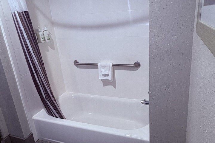 La Quinta Inn & Suites by Wyndham Opelika Auburn