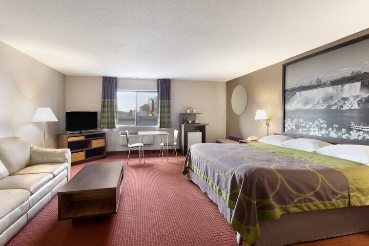 Room 46 of 64