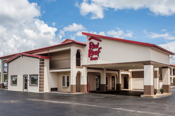 Hotel 3 of 35