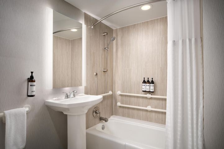 Hyatt Regency Suites Atlanta Northwest