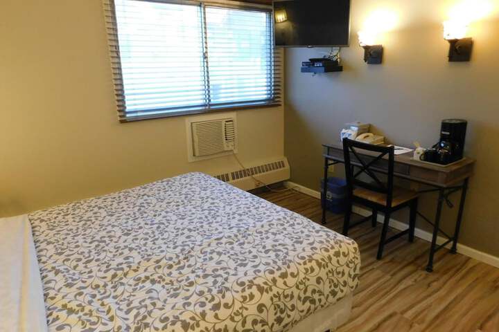 Room 27 of 52
