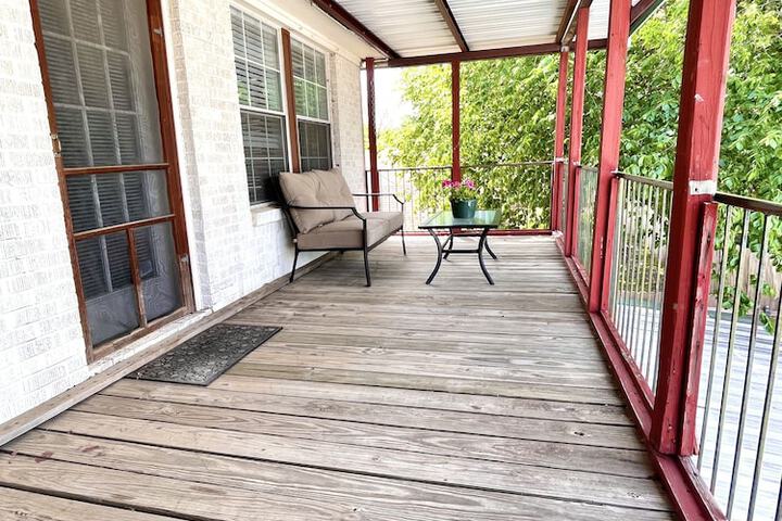 Terrace/Patio 25 of 26