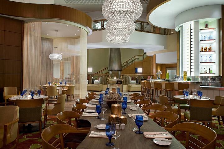 Dining 48 of 66