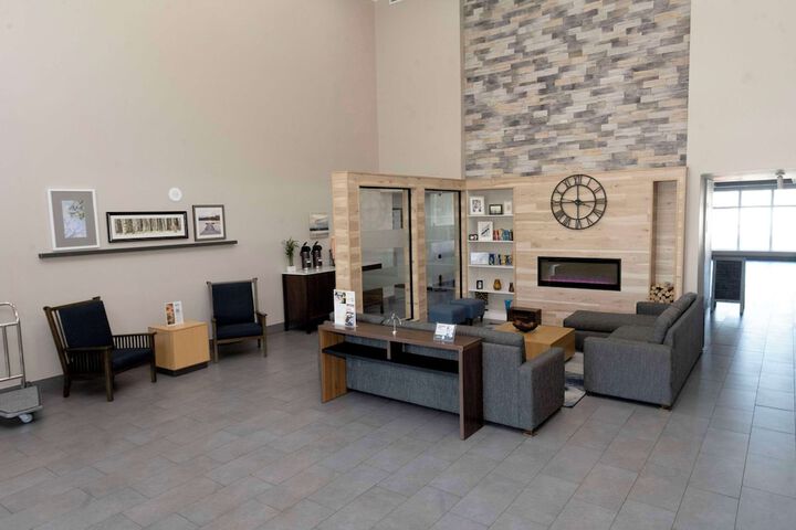 Hotel Interior 13 of 86