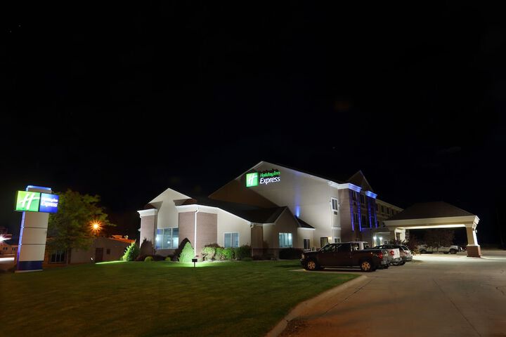 Hotel 6 of 56