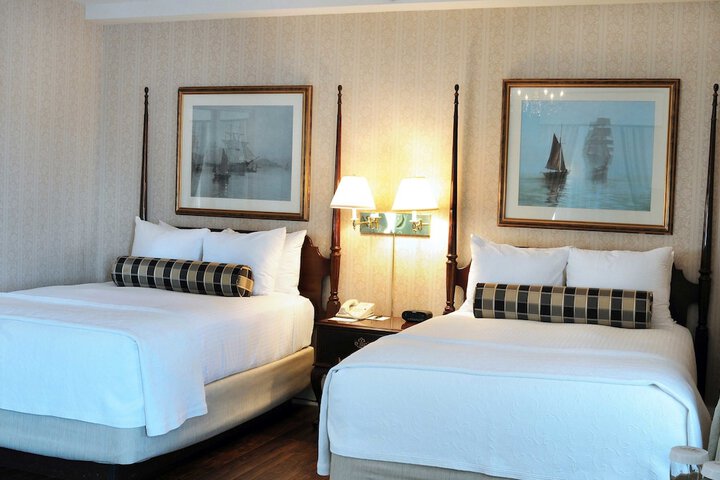 Room 10 of 21