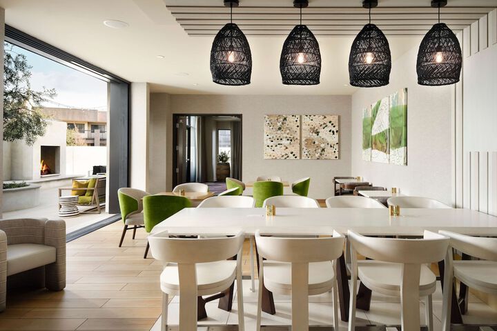 The Knoll Hotel Napa Valley Tapestry Collection by Hilton