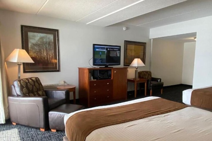 Arrowwood Resort Hotel and Conference Center - Alexandria MN
