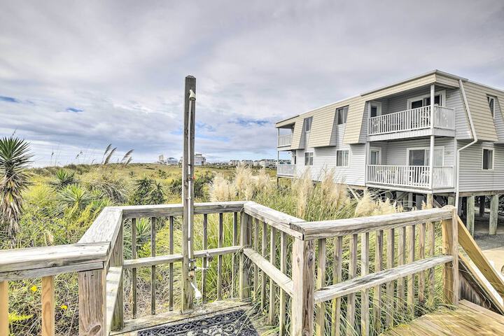 Cozy Ocean Isle Beach Condo Steps to the Beach!