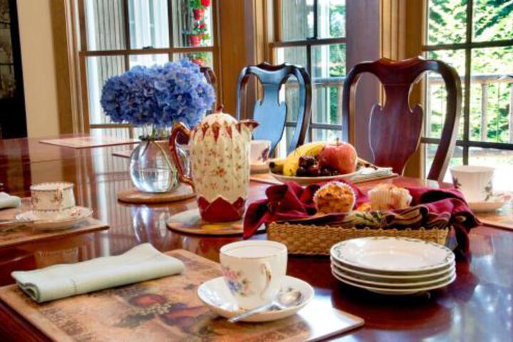 Hideaway Lodge Bed & Breakfast
